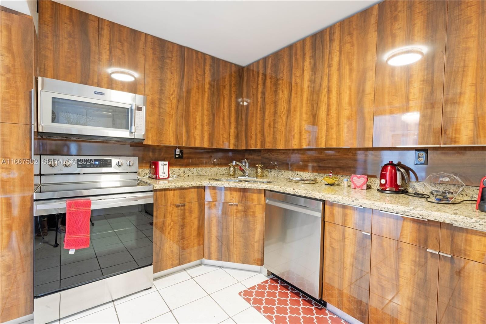 2750 NE 183rd Street 1910, Aventura, FL 33160 photo 16