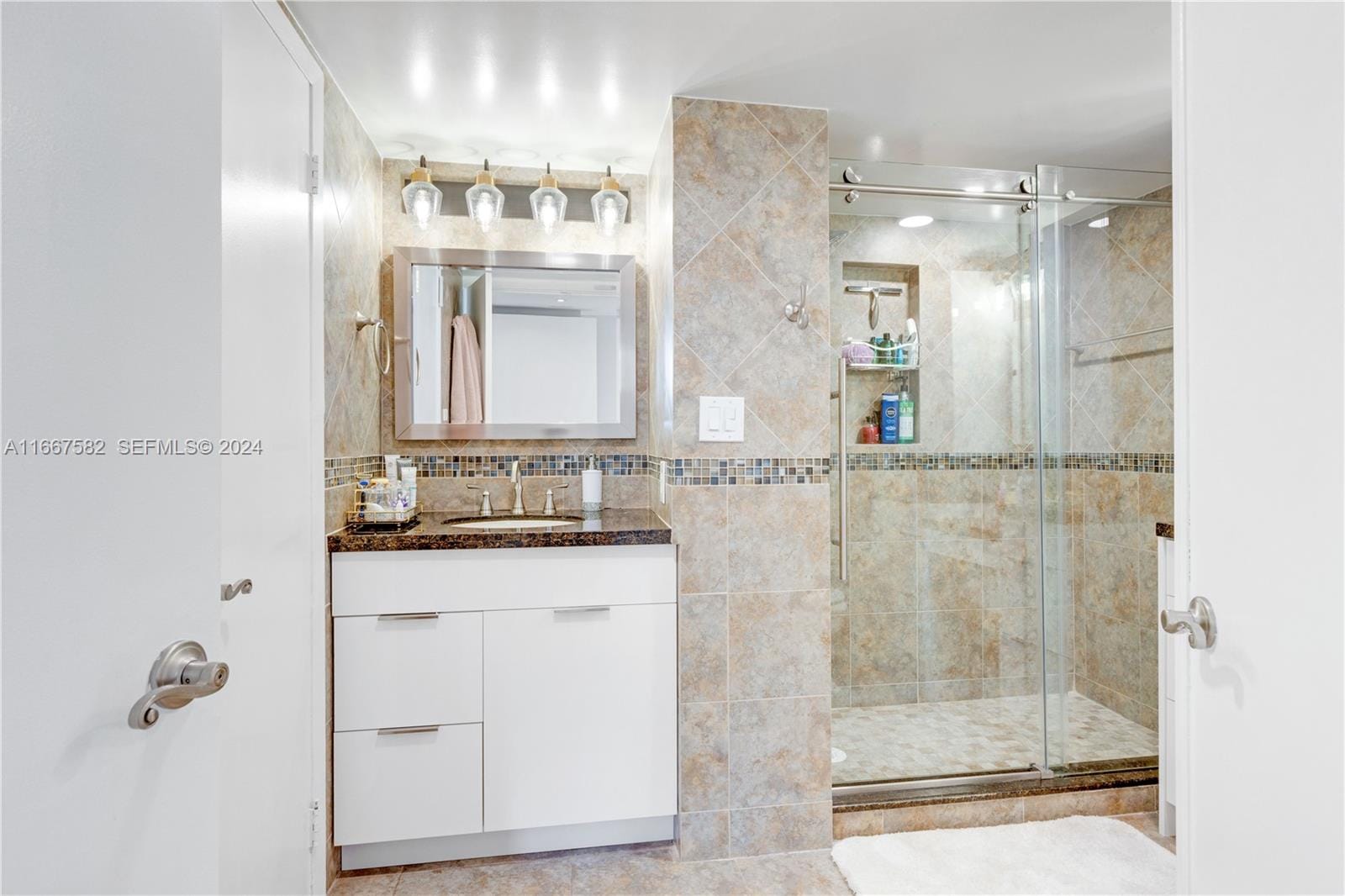2750 NE 183rd Street 1910, Aventura, FL 33160 photo 28