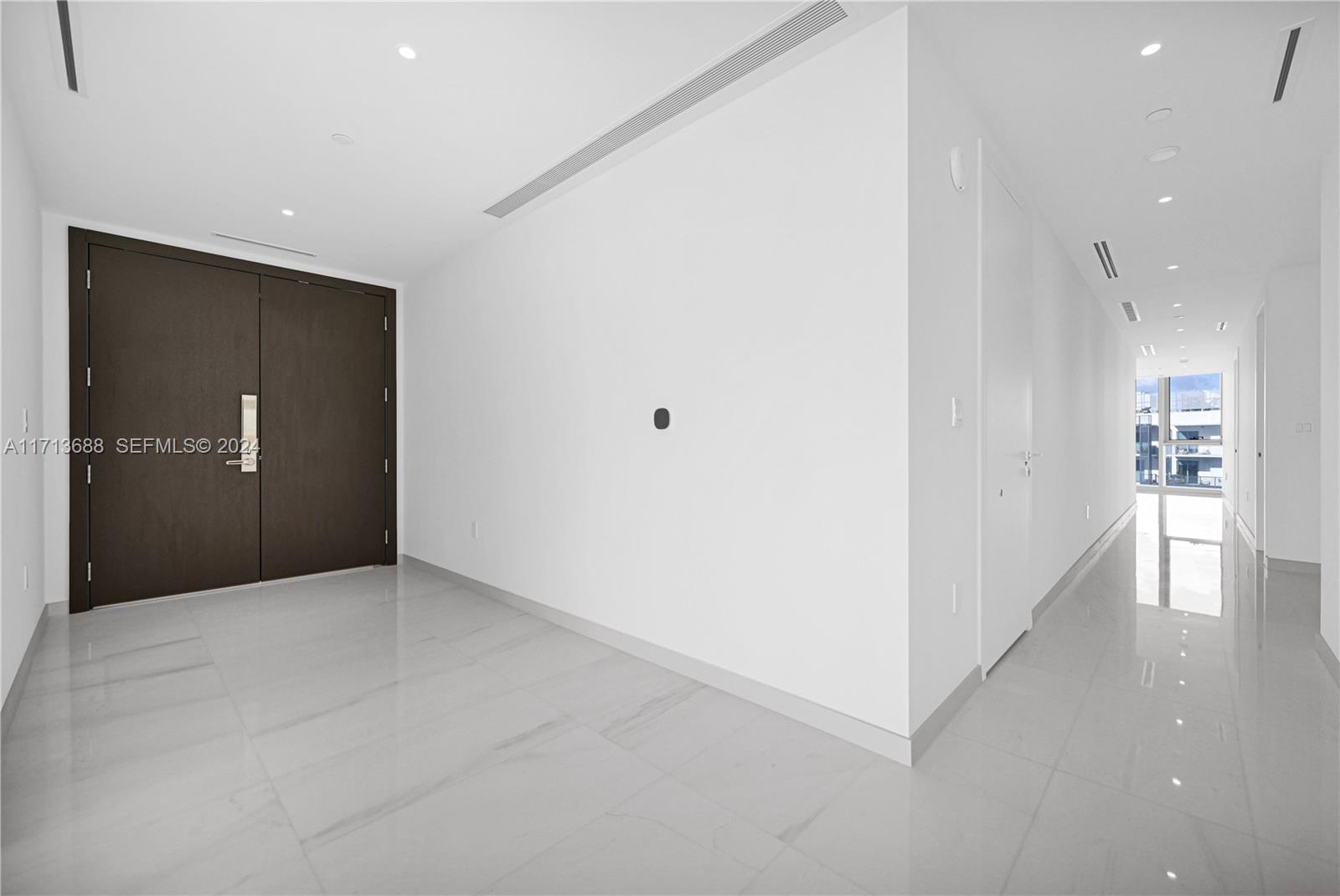 300 Biscayne Blvd Way 4303 — photo 3