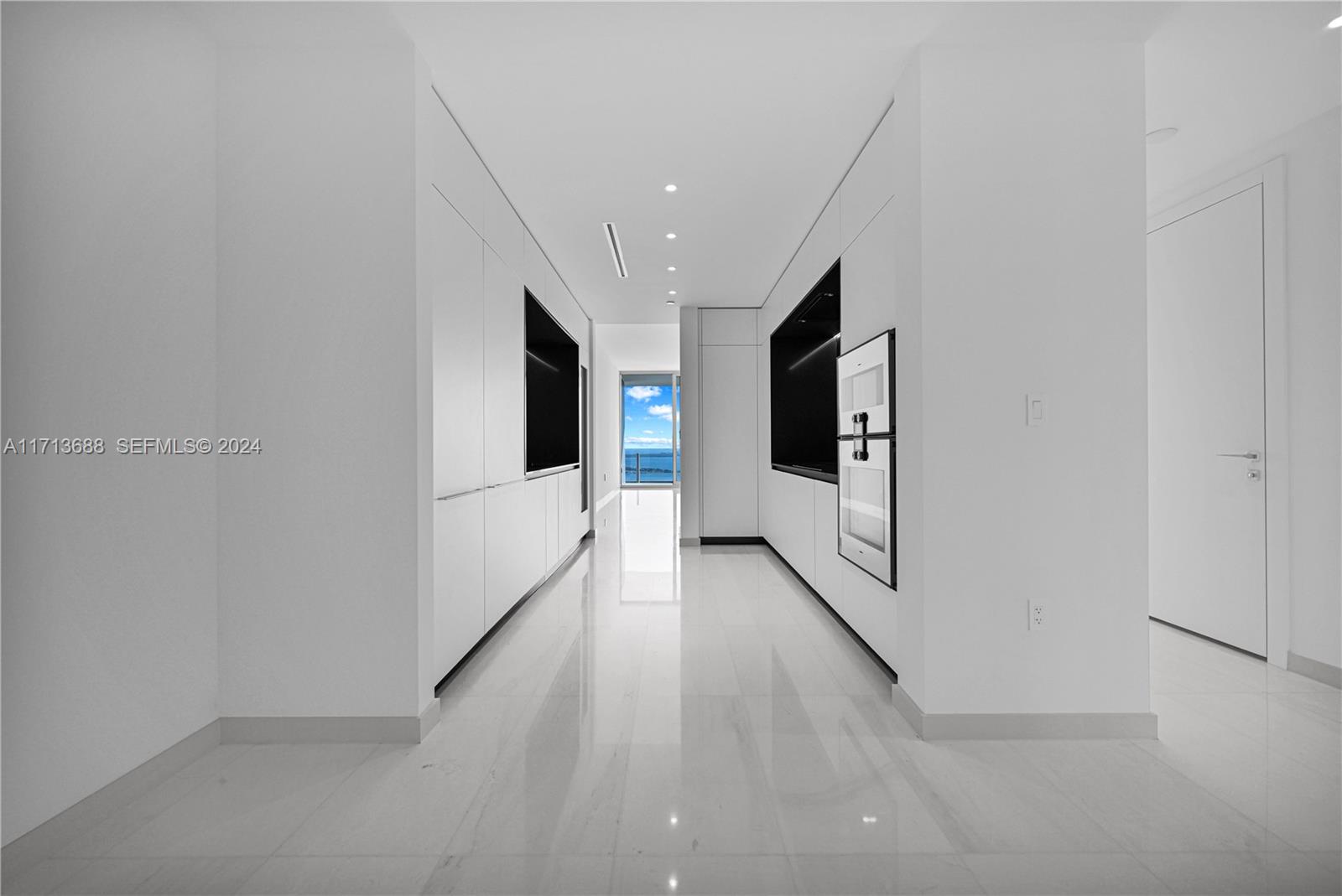300 Biscayne Blvd Way 4303 — photo 7