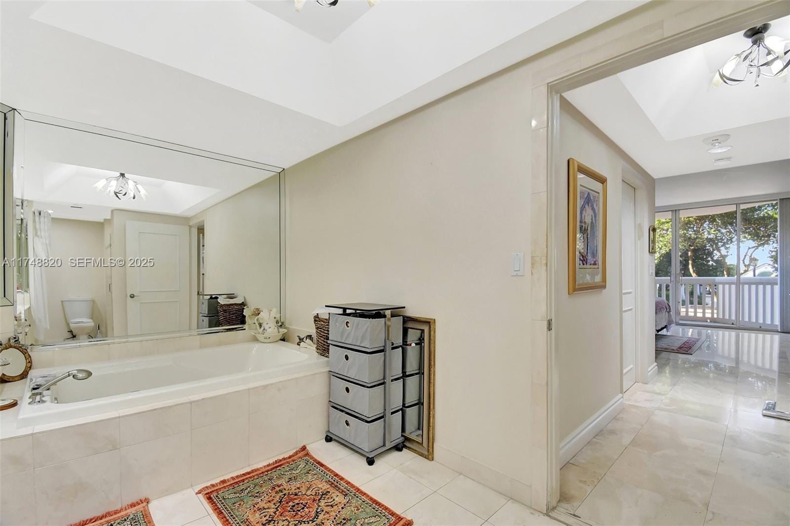 2000 Island Boulevard 410, Aventura, FL 33160 photo 23