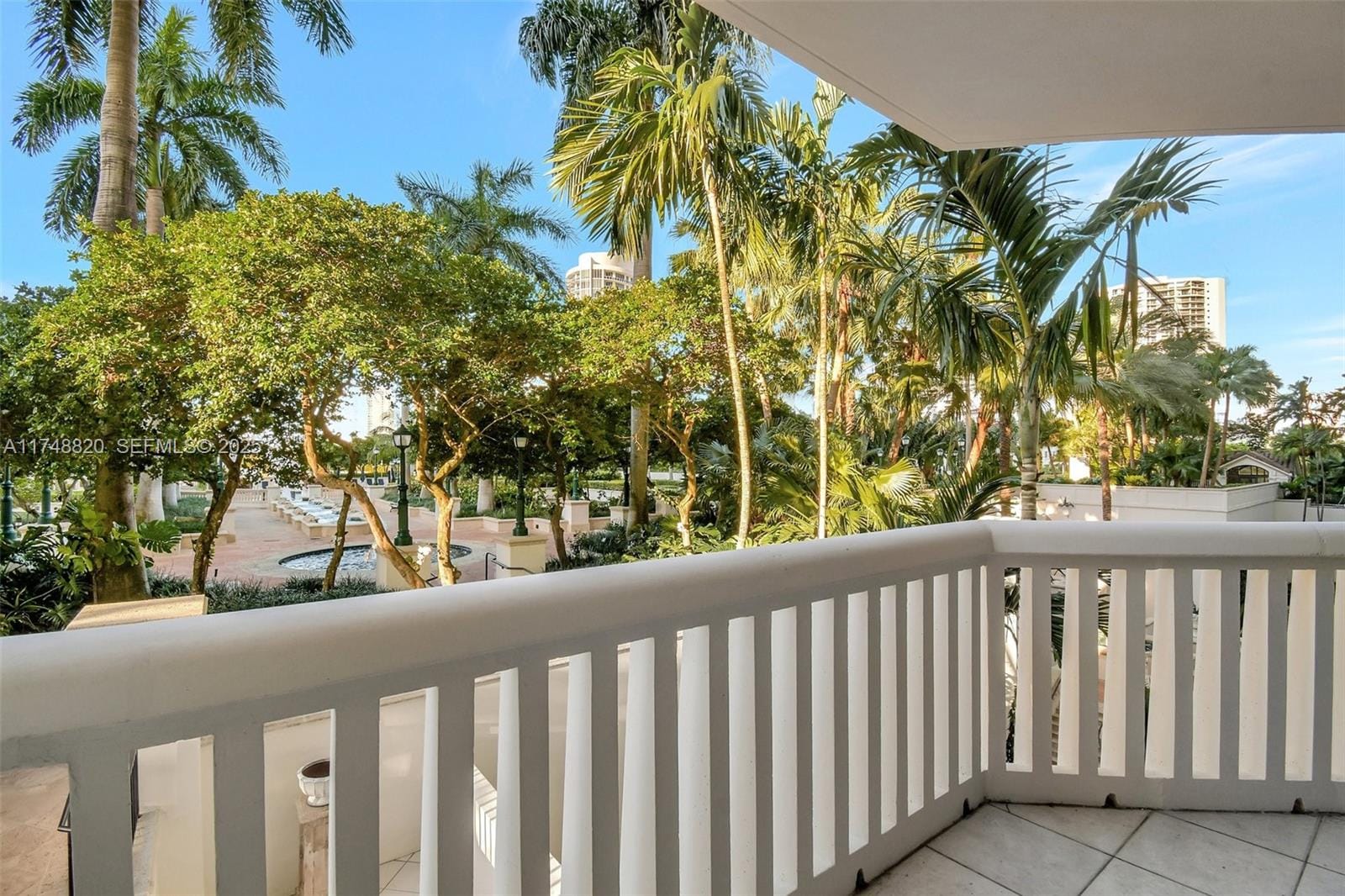 2000 Island Boulevard 410, Aventura, FL 33160 photo 25