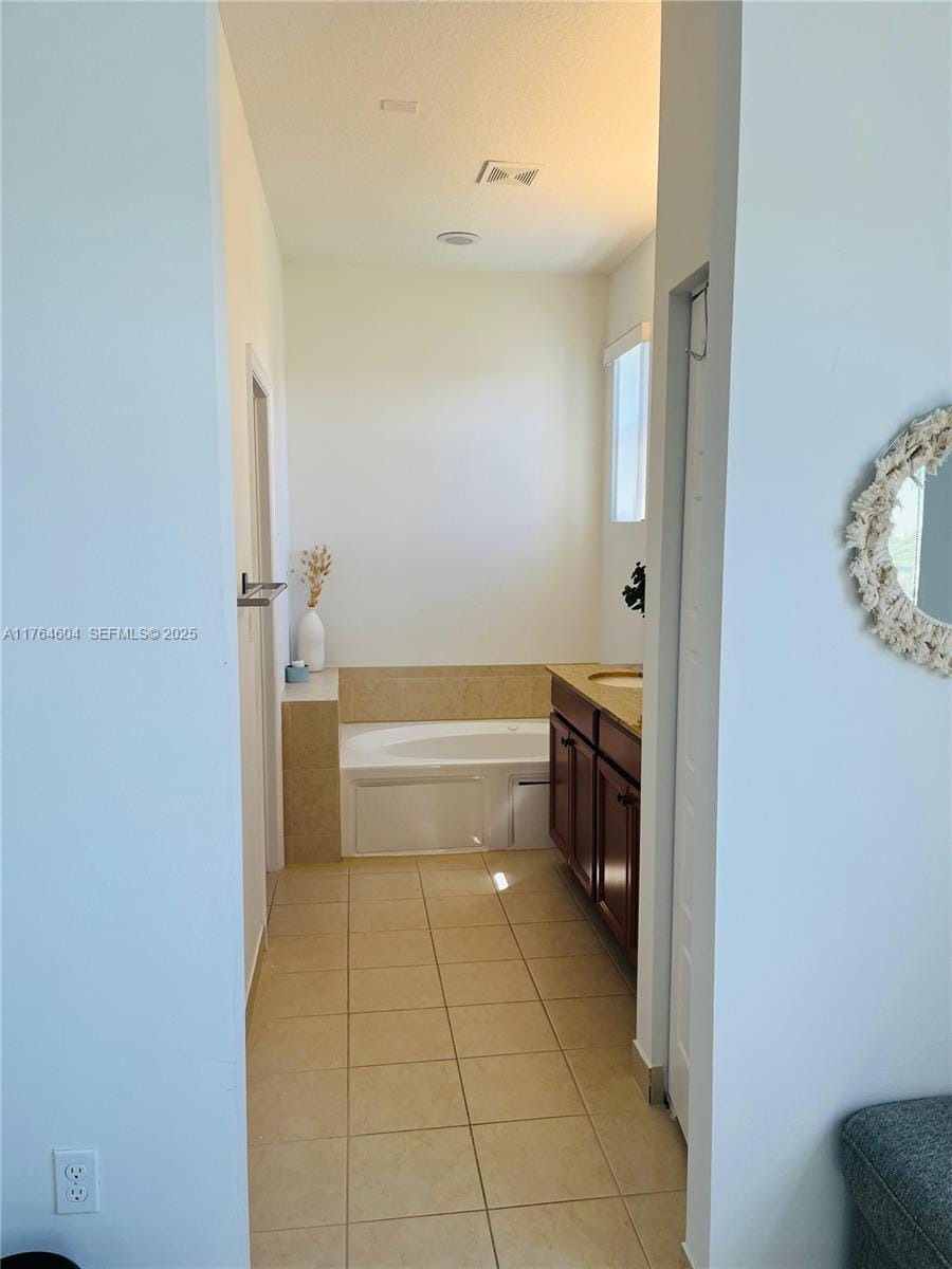 616 NE 193rd Street, Miami, FL 33179 photo 23