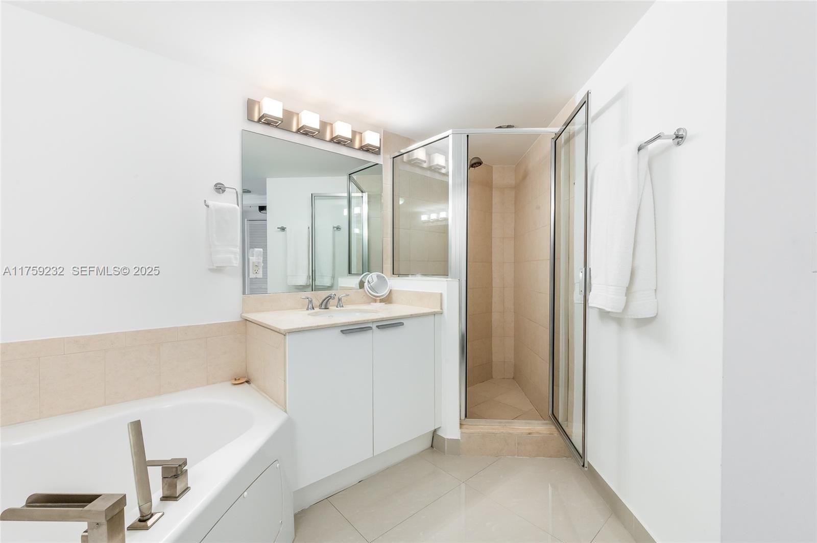 16699 Collins Avenue 1809, Sunny Isles Beach, FL 33160 photo 14