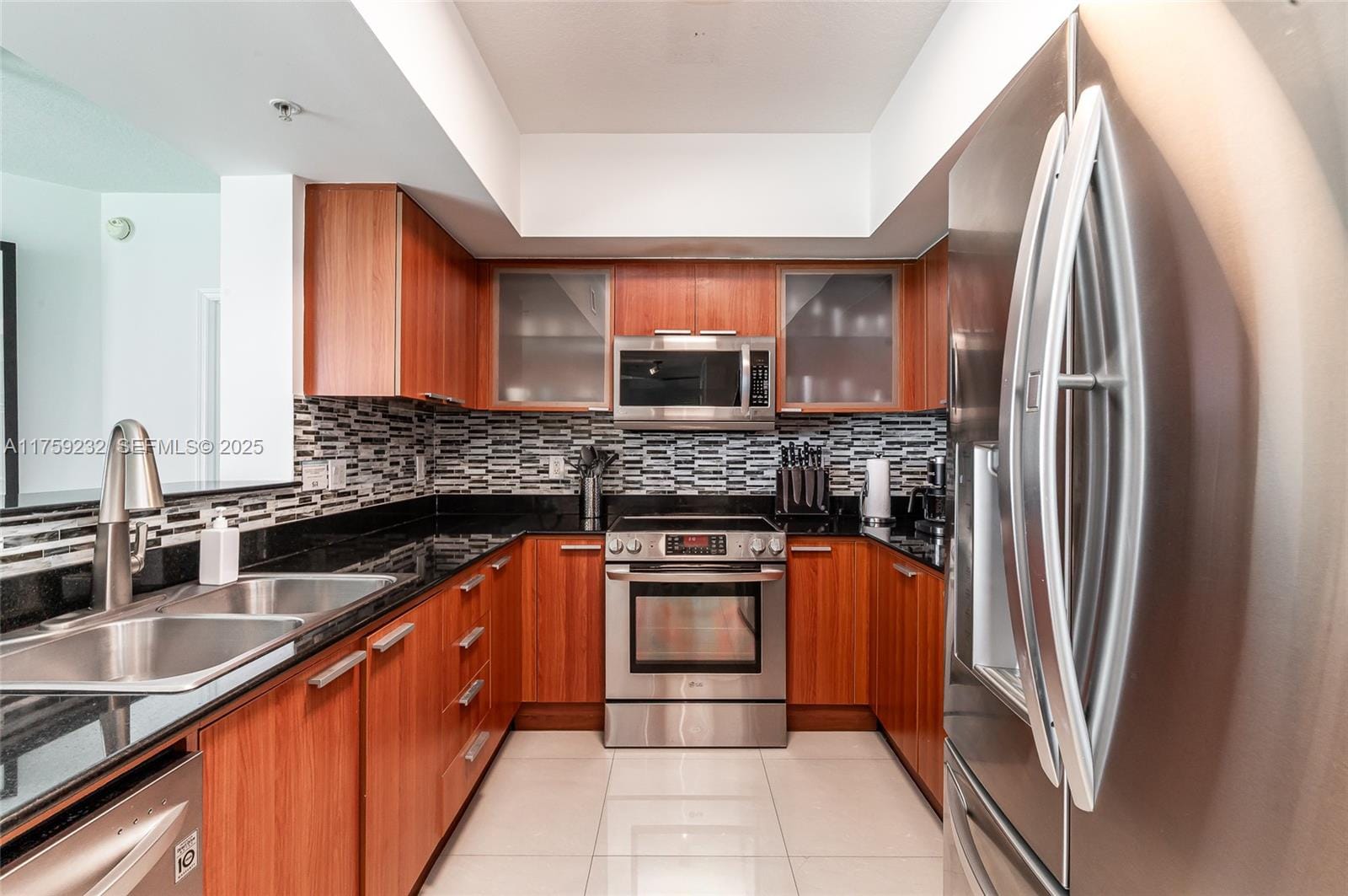 16699 Collins Avenue 1809 — photo 7