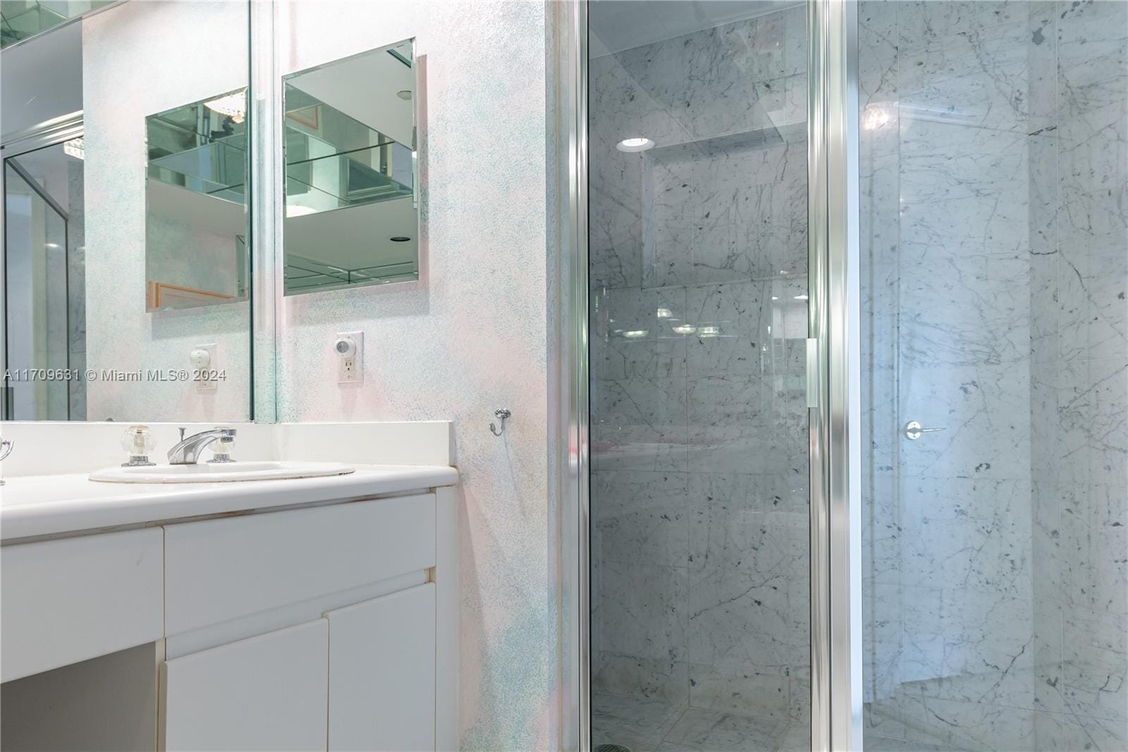 16400 Collins Avenue 745, Sunny Isles Beach, FL 33160 photo 30
