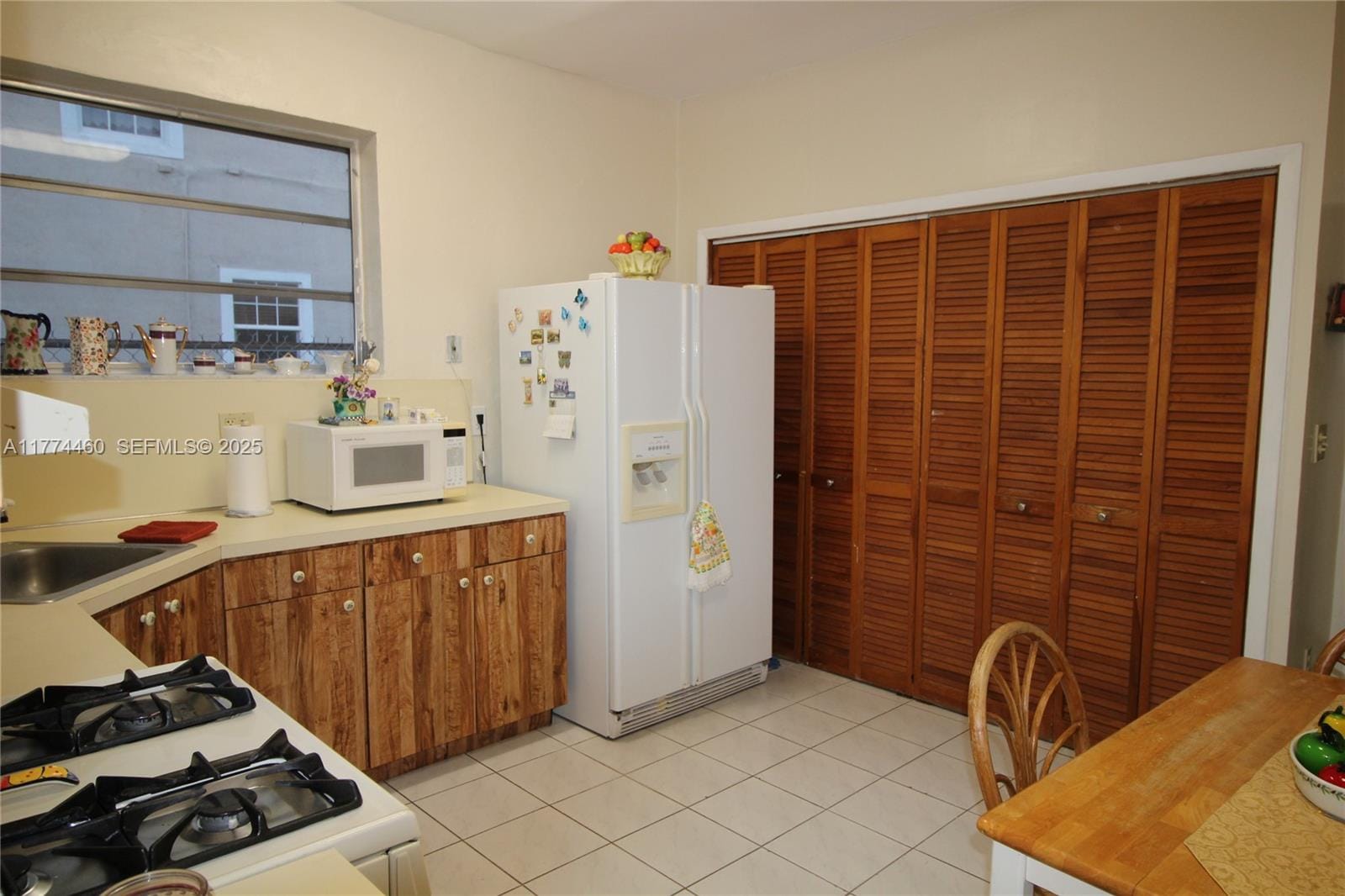 870 NW 14th Court, Miami, FL 33125 photo 22