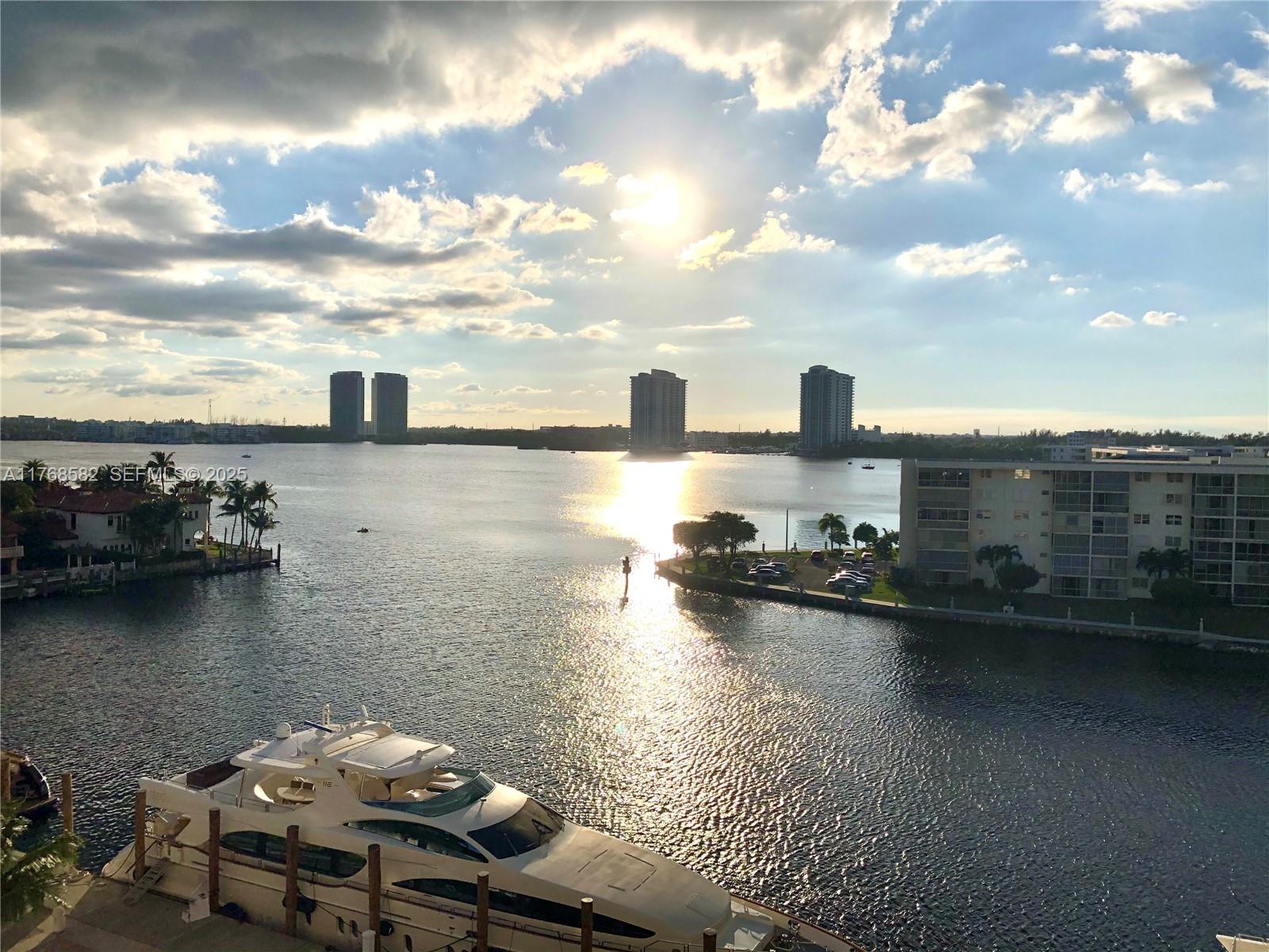 1000 W Island Boulevard 712, Aventura, FL 33160, Aventura