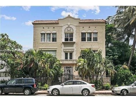 1611 Michigan Avenue 25, Miami Beach, FL 33139