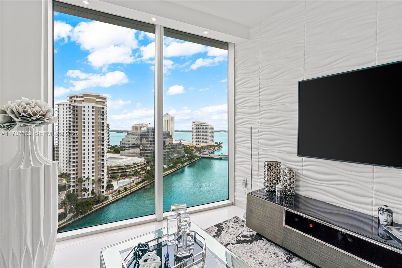495 Brickell Avenue 1702, Miami, FL 33131 photo 11