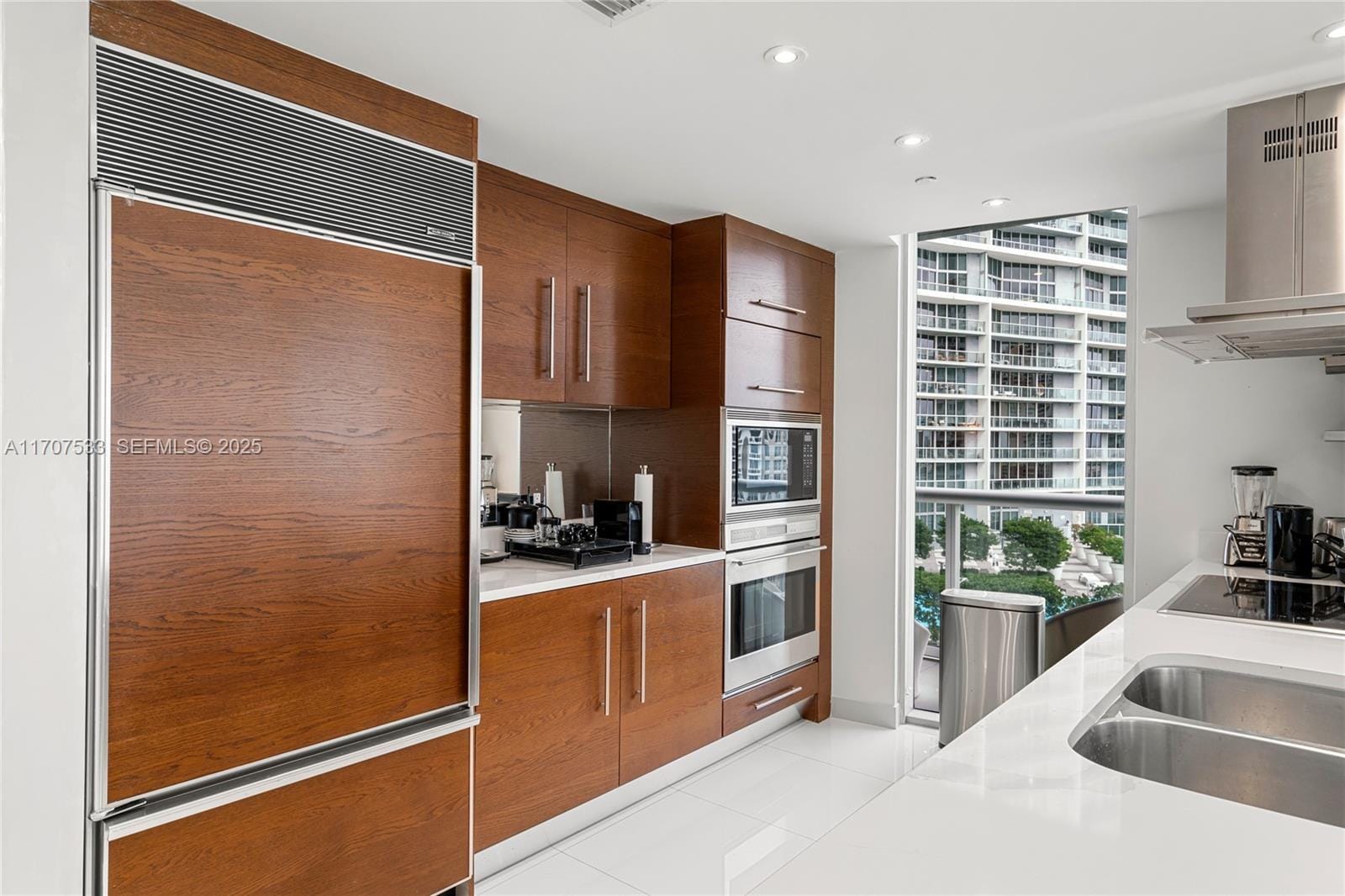 495 Brickell Avenue 1702, Miami, FL 33131 photo 18