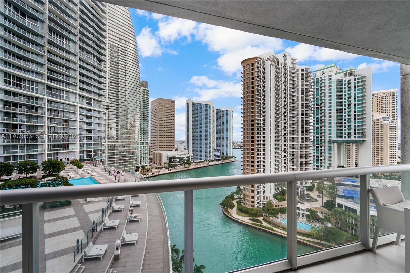495 Brickell Avenue 1702, Miami, FL 33131 photo 3