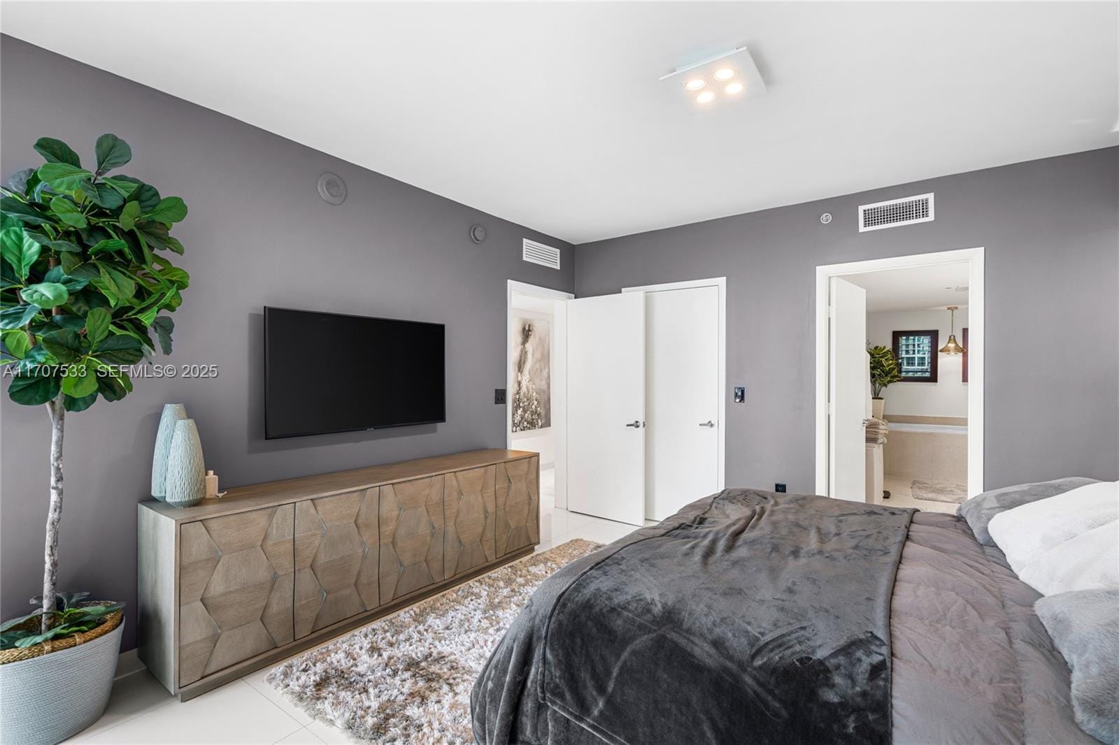 495 Brickell Avenue 1702, Miami, FL 33131 photo 27