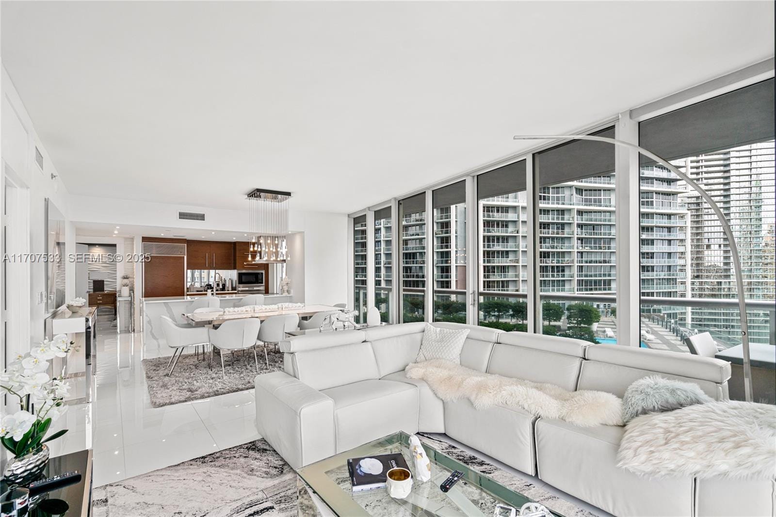 495 Brickell Avenue 1702, Miami, FL 33131 photo 10