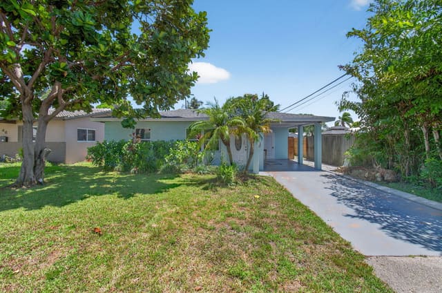 30 NE 46 Street, Oakland Park, FL 33334