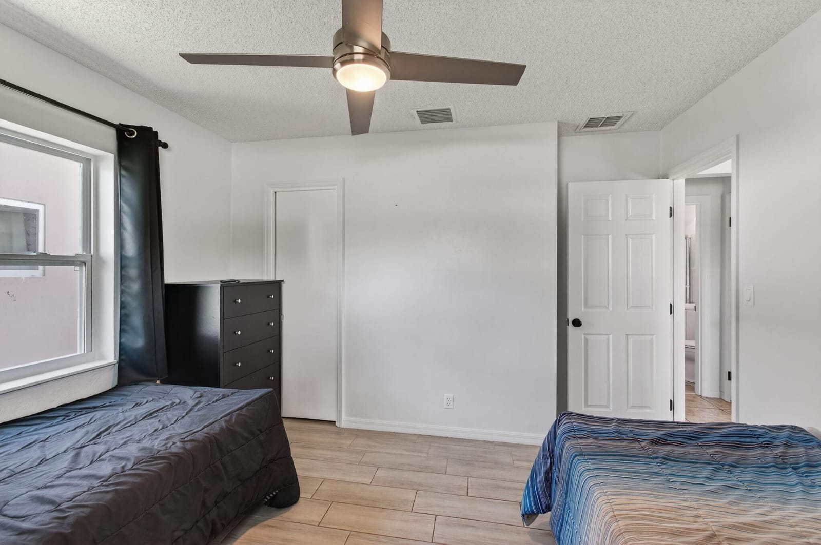 30 NE 46 Street, Oakland Park, FL 33334 photo 17