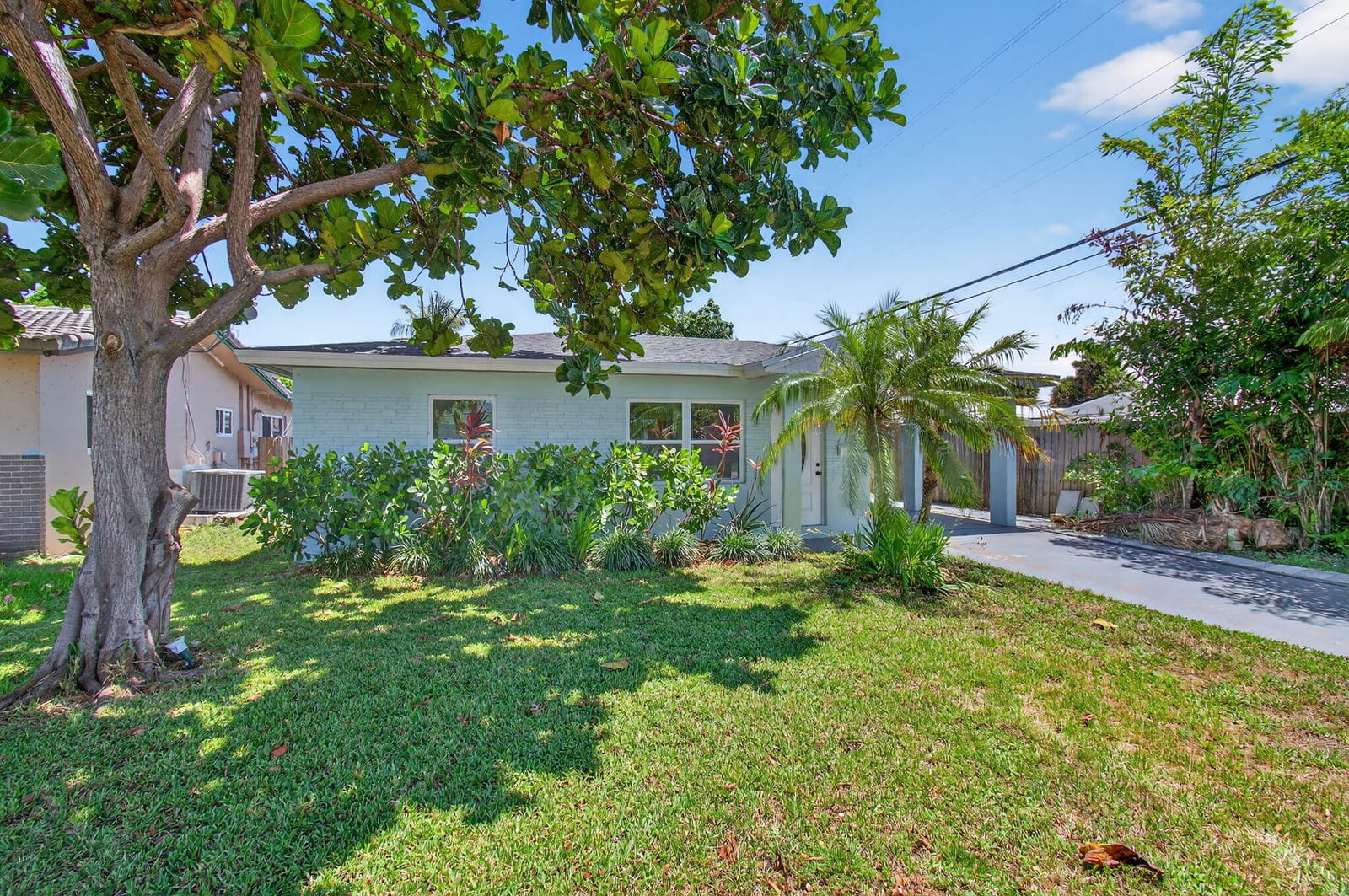 30 NE 46 Street, Oakland Park, FL 33334 photo 3