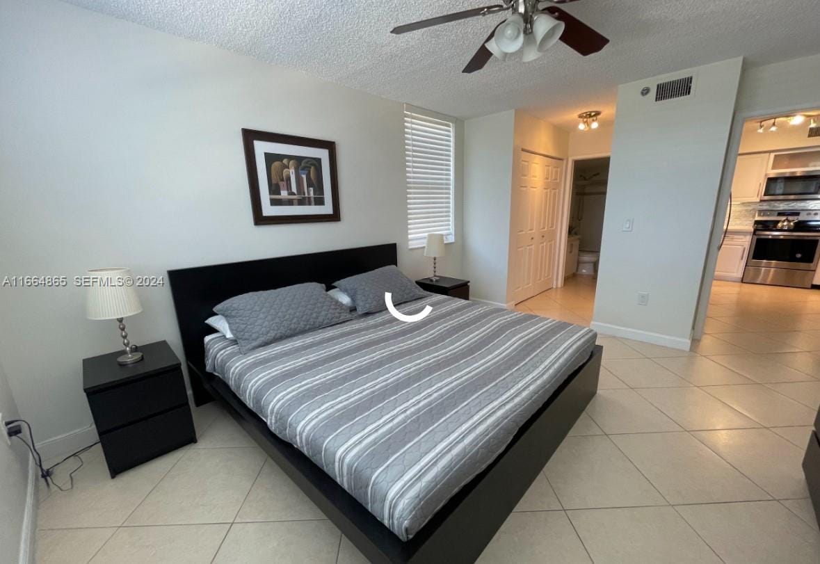 19601 E Country Club Drive 7501 — photo 10