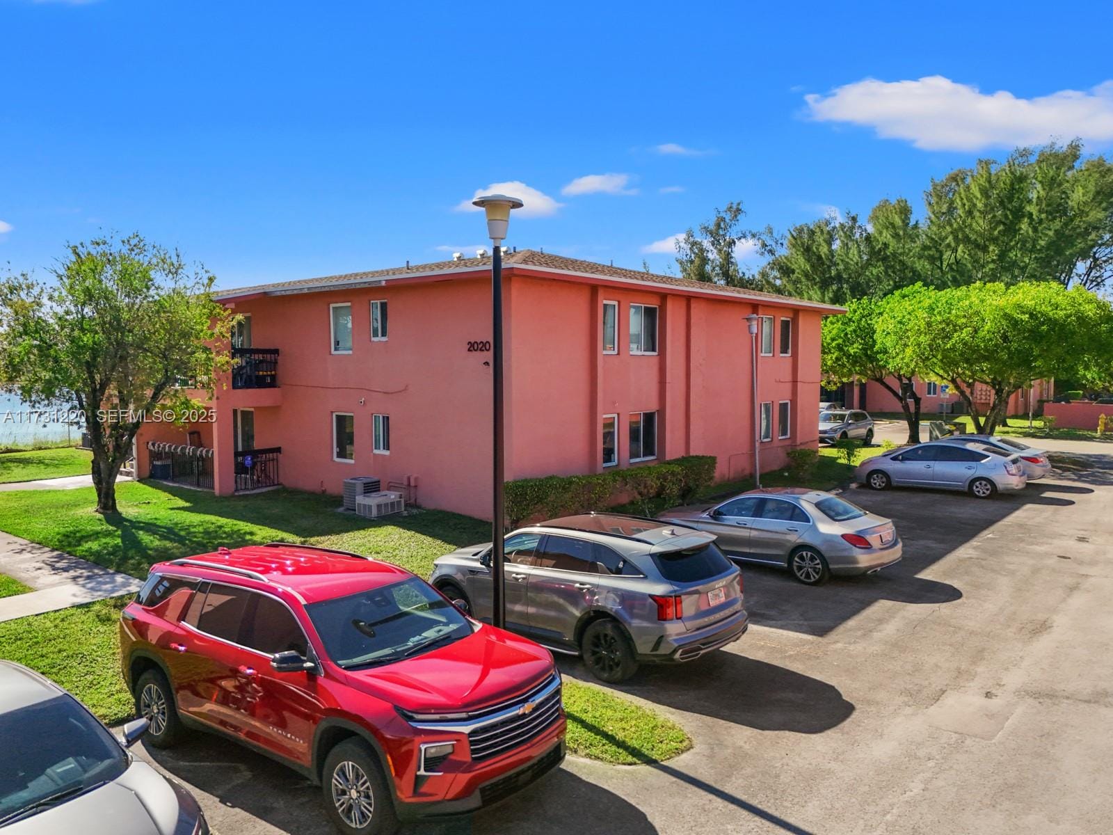 2020 NW 119th Street 1122, Miami, FL 33167 photo 4