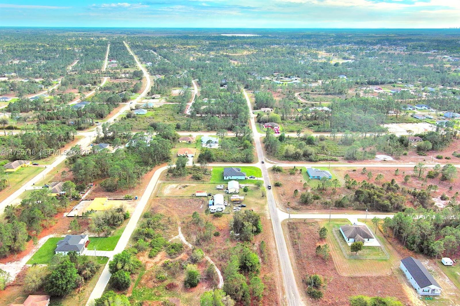 565 Summit Avenue S, Lehigh Acres, FL 33974 photo 20