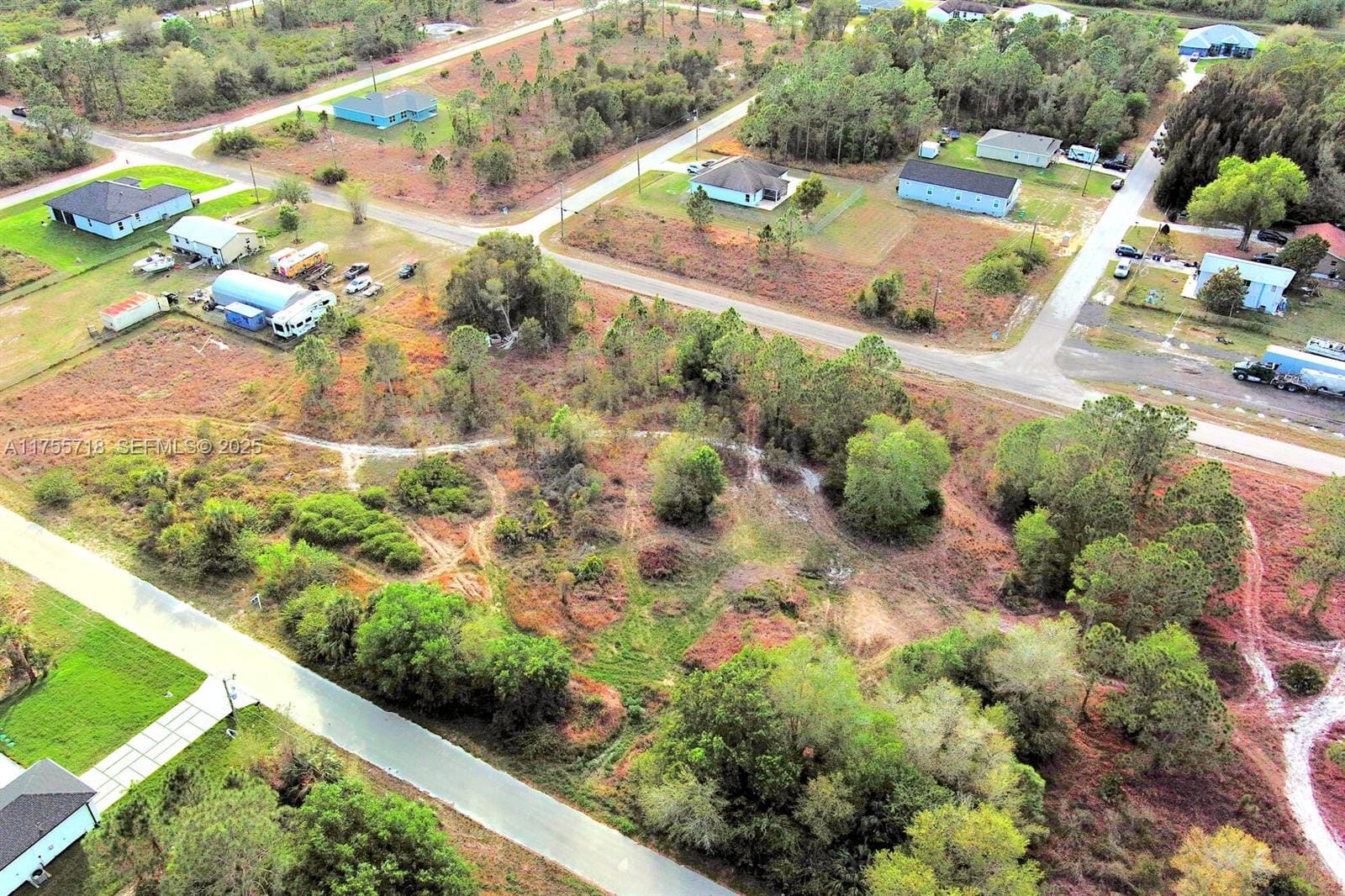 565 Summit Avenue S, Lehigh Acres, FL 33974 photo 24
