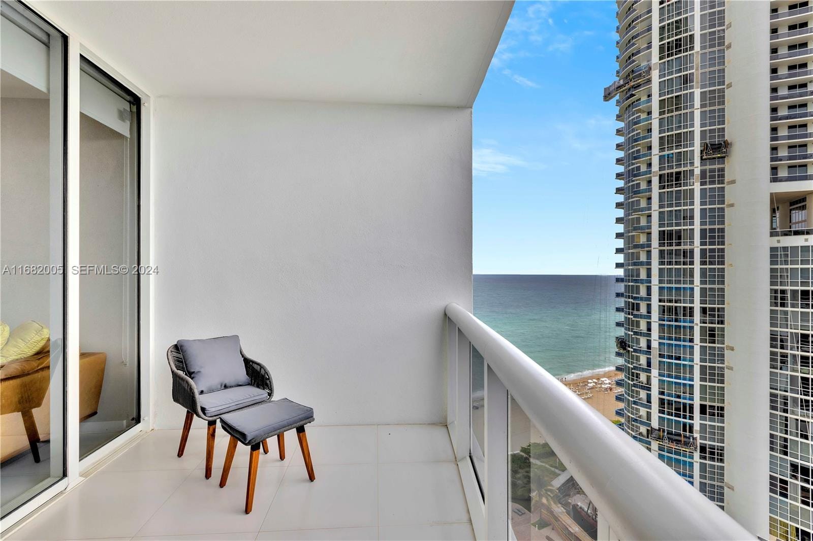 18201 Collins Avenue 1905, Sunny Isles Beach, FL 33160 photo 6