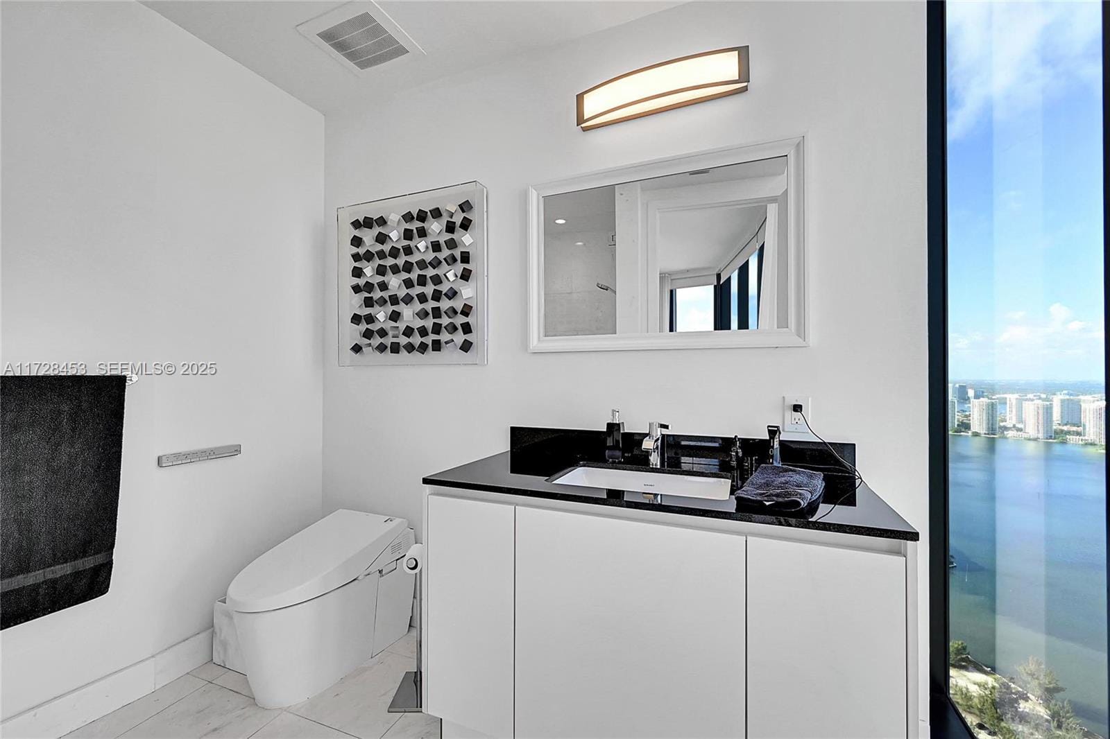 18555 Collins Avenue 5004, Sunny Isles Beach, FL 33160 photo 26