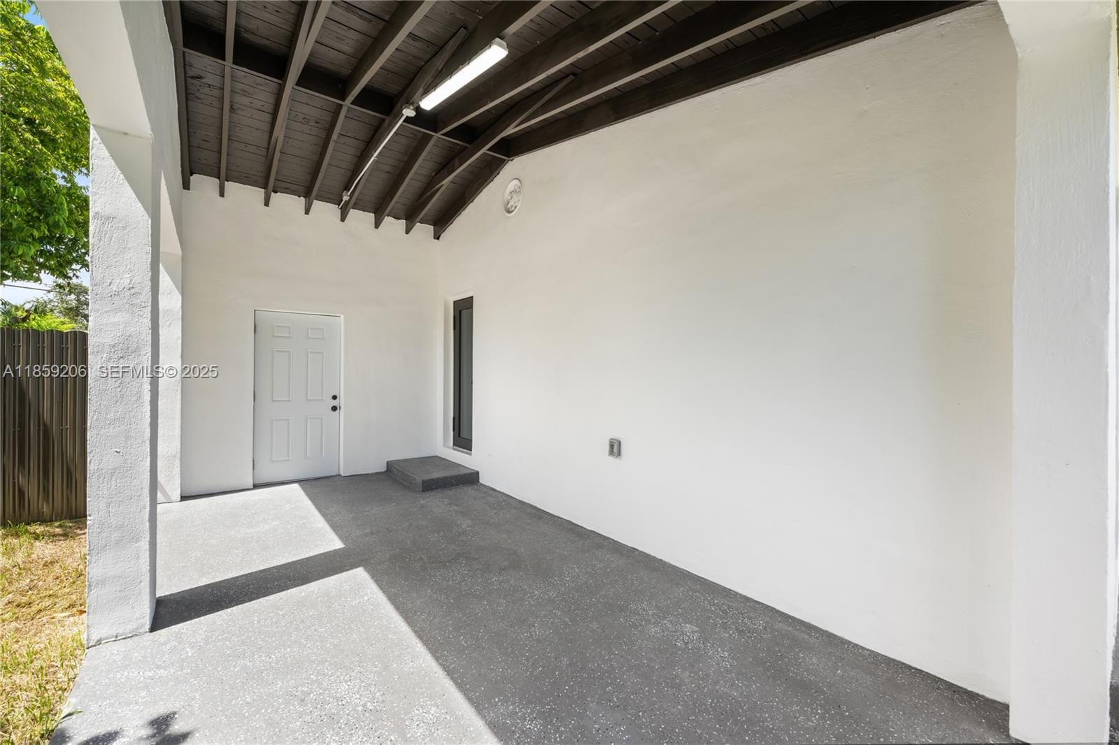 1095 NE 156th Street, North Miami Beach, FL 33162 photo 13