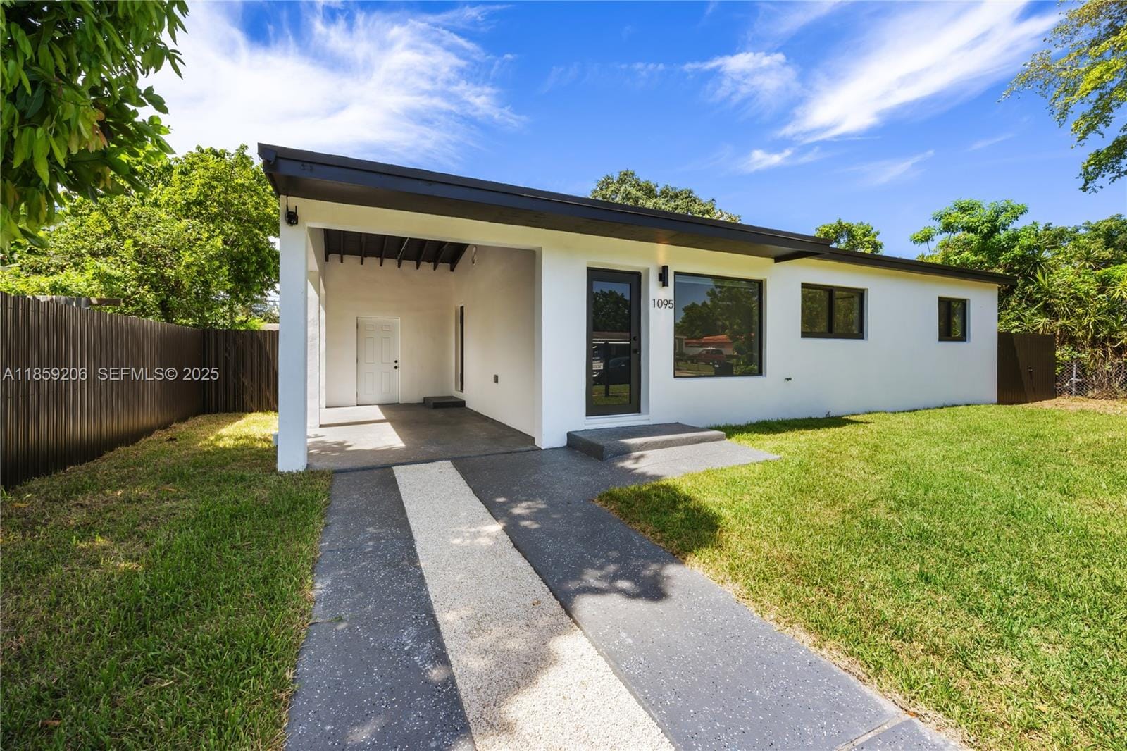 1095 NE 156th Street, North Miami Beach, FL 33162 photo 3