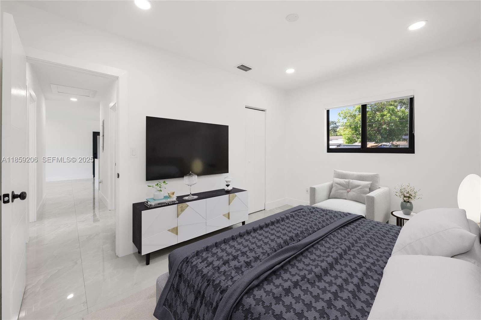 1095 NE 156th Street, North Miami Beach, FL 33162 photo 7