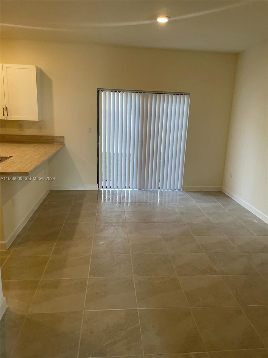 3415 W 112th Terrace, Hialeah, FL 33018 photo 4