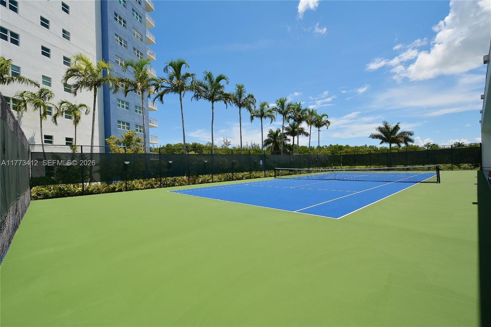 14951 Royal Oaks Lane 2206, North Miami, FL 33181 photo 19