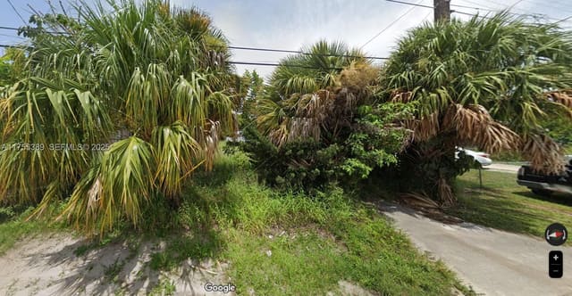 1305 21st N Street, sold in Sunny Acres Subdivision, Fort Pierce, FL
