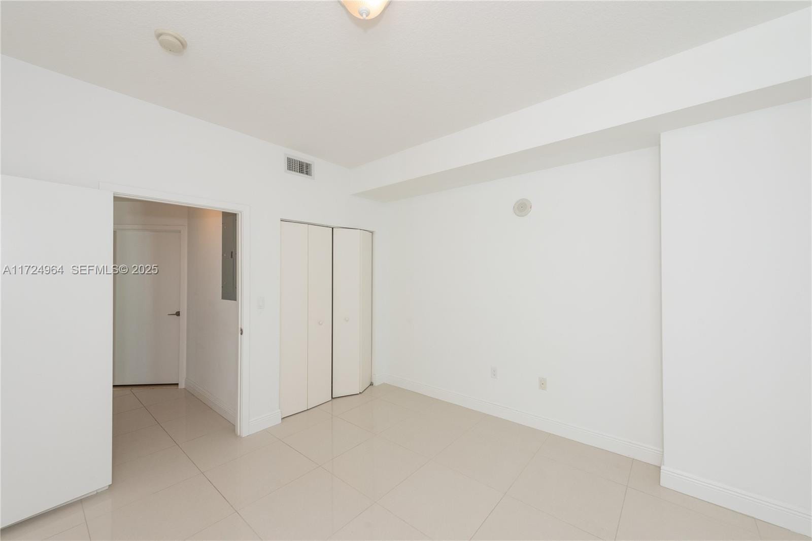 79 SW 12th Street 1107-S, Miami, FL 33130 photo 16