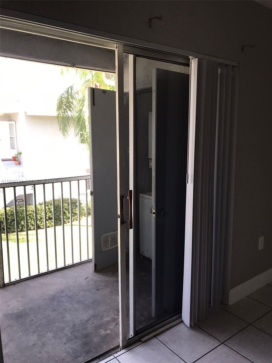 459 NE 210th Cir Terrace 201-17, Miami, FL 33179 photo 24
