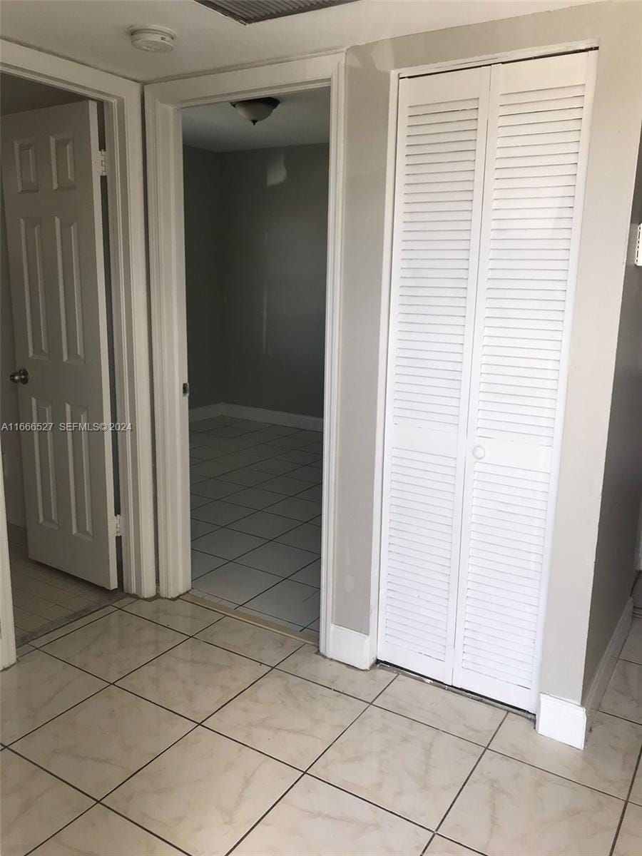 459 NE 210th Cir Terrace 201-17 — photo 5