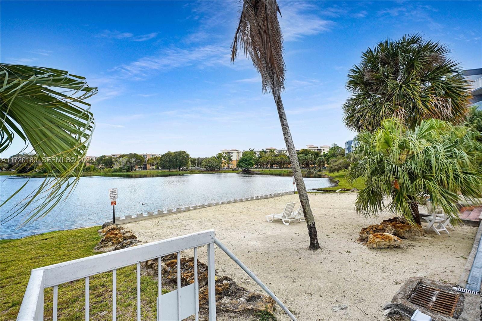 9365 Fontainebleau Boulevard E207 — photo 3