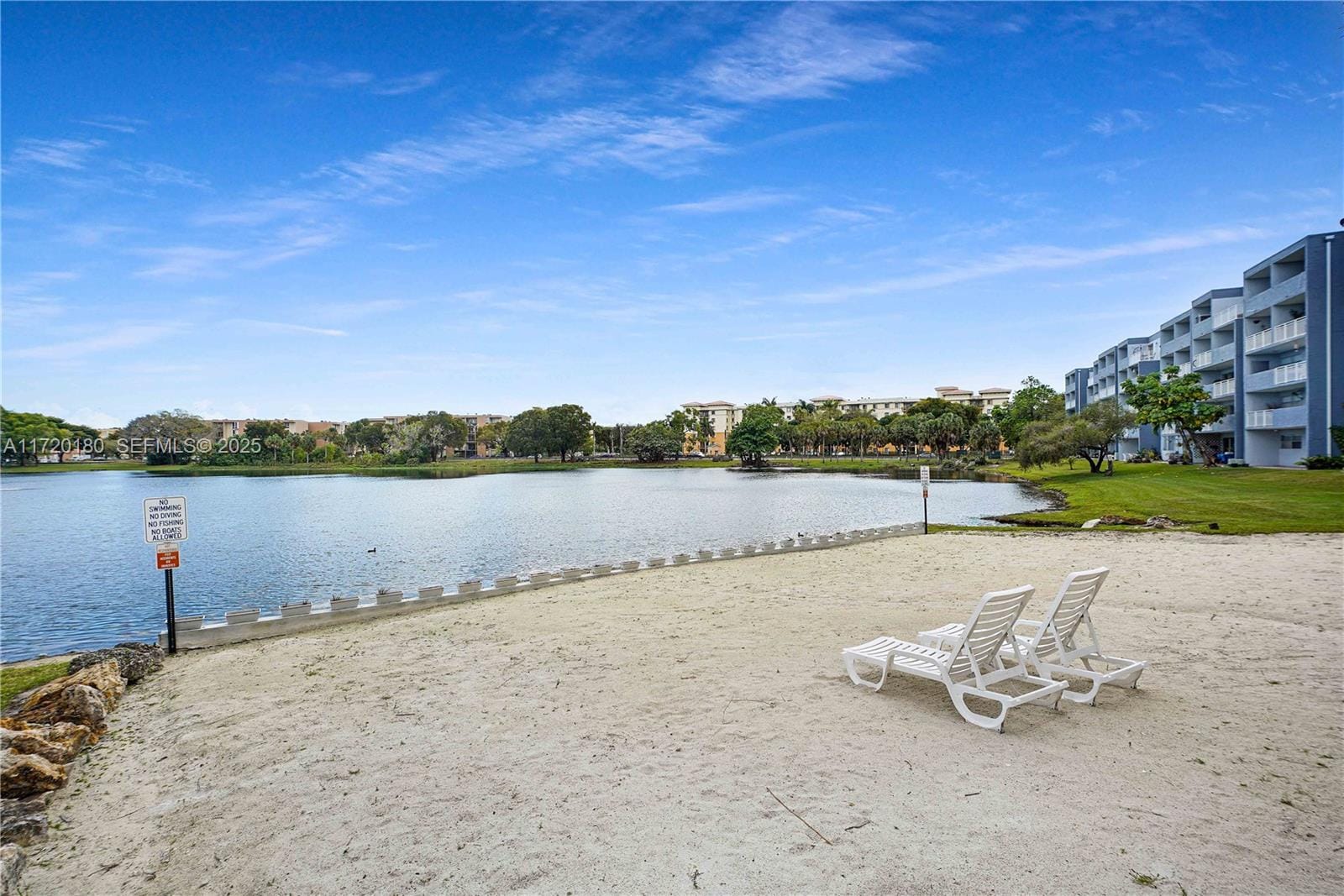 9365 Fontainebleau Boulevard E207 — photo 4