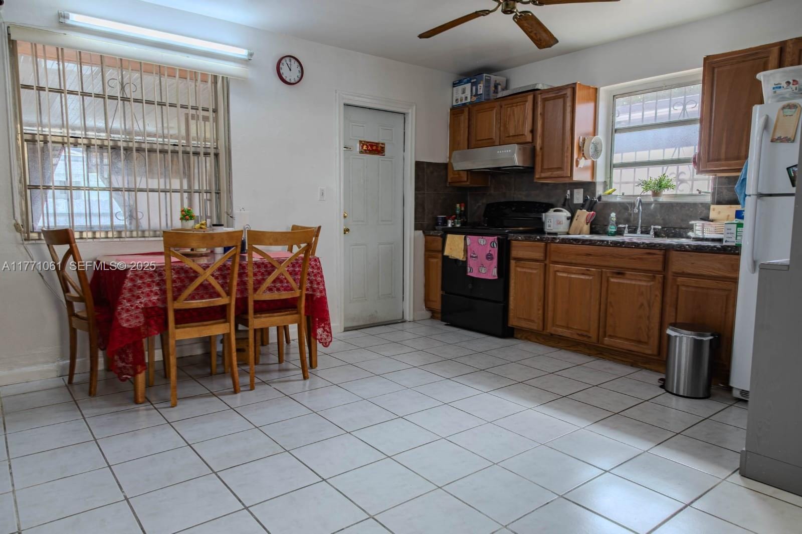 791 NW 22nd Place, Miami, FL 33125 photo 21