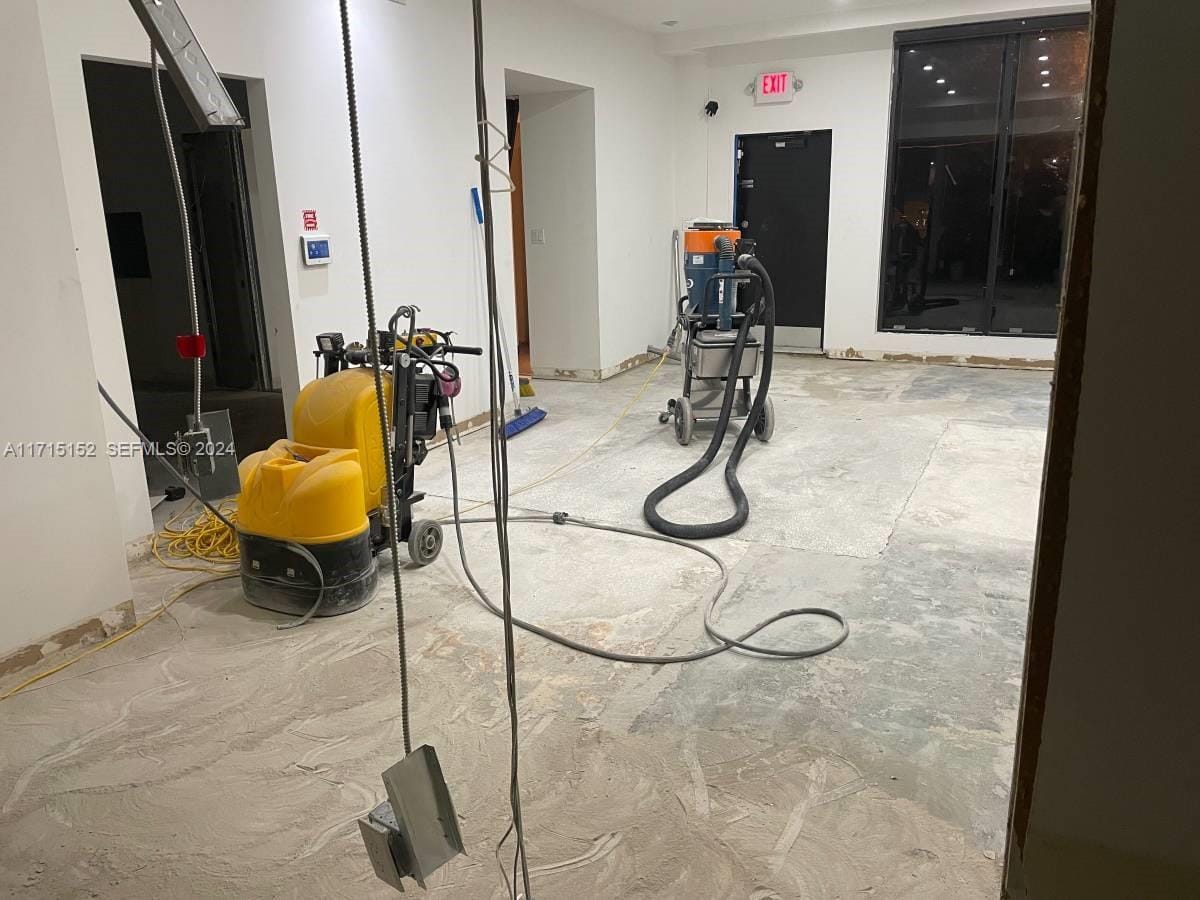 Concrete Coating Concrete Coating & Epoxy Flooring Company — photo 4