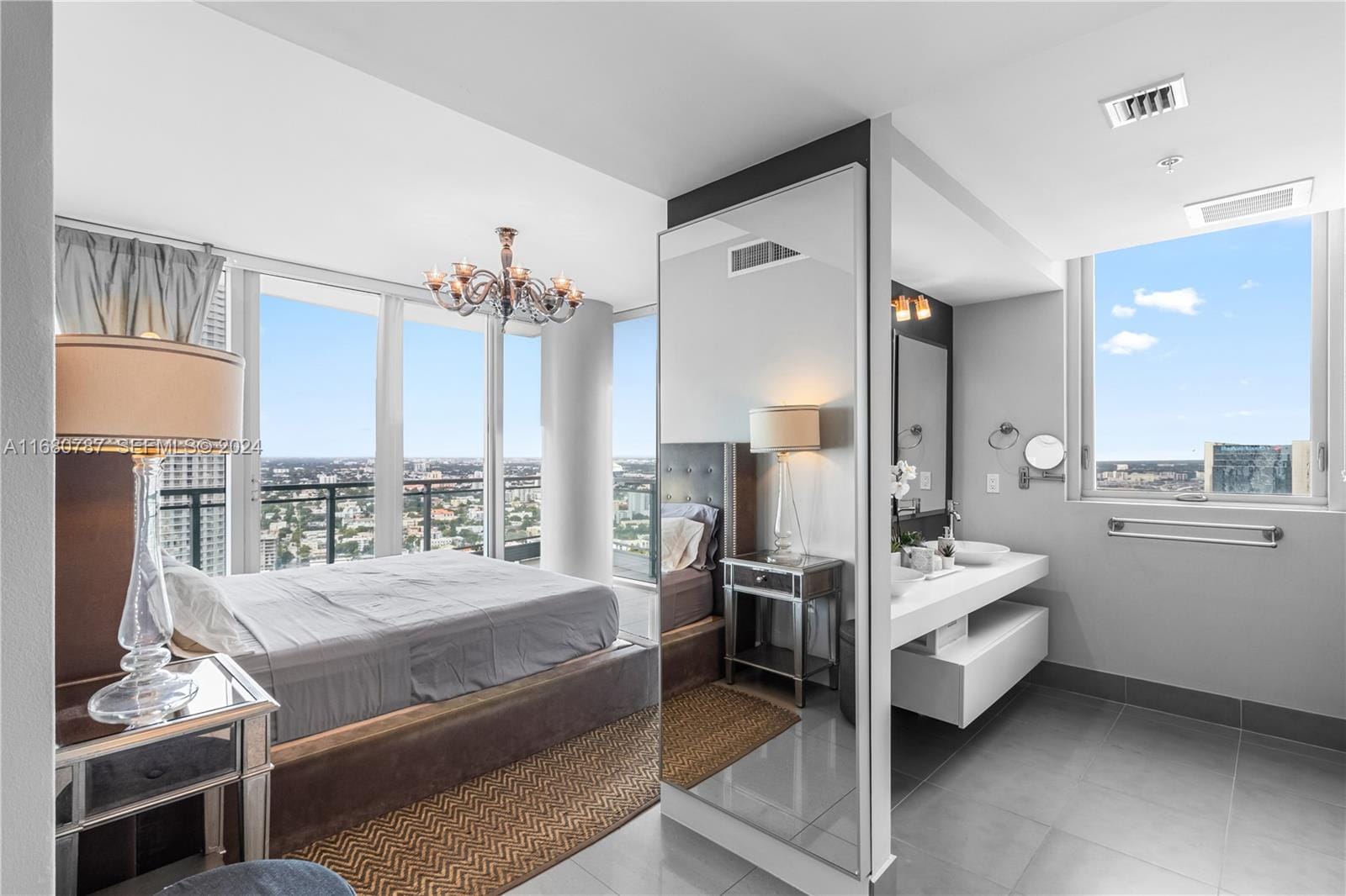 92 SW 3rd Street 3505, Miami, FL 33130 photo 14