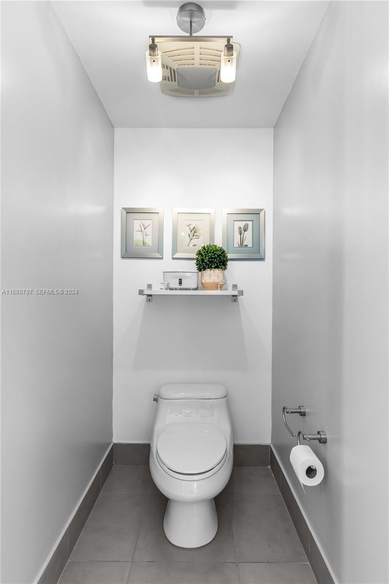 92 SW 3rd Street 3505, Miami, FL 33130 photo 17