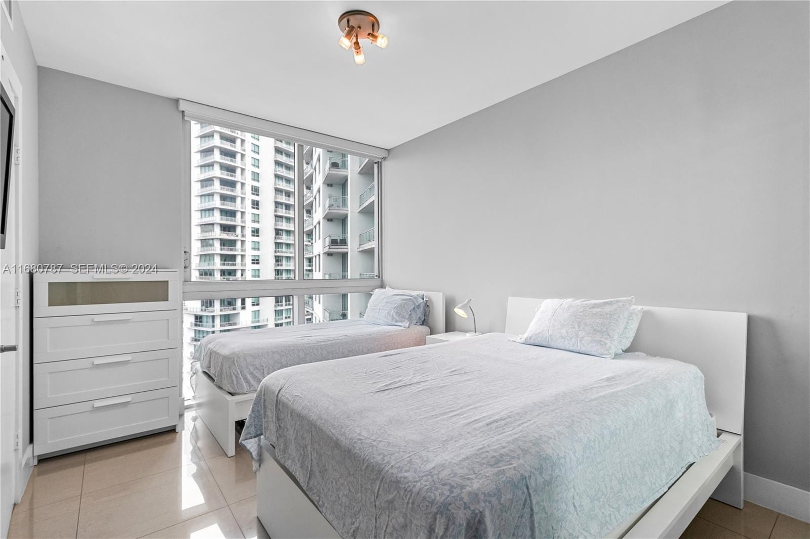 92 SW 3rd Street 3505, Miami, FL 33130 photo 19