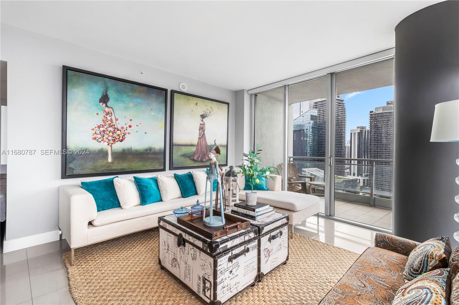 92 SW 3rd Street 3505, Miami, FL 33130 photo 3