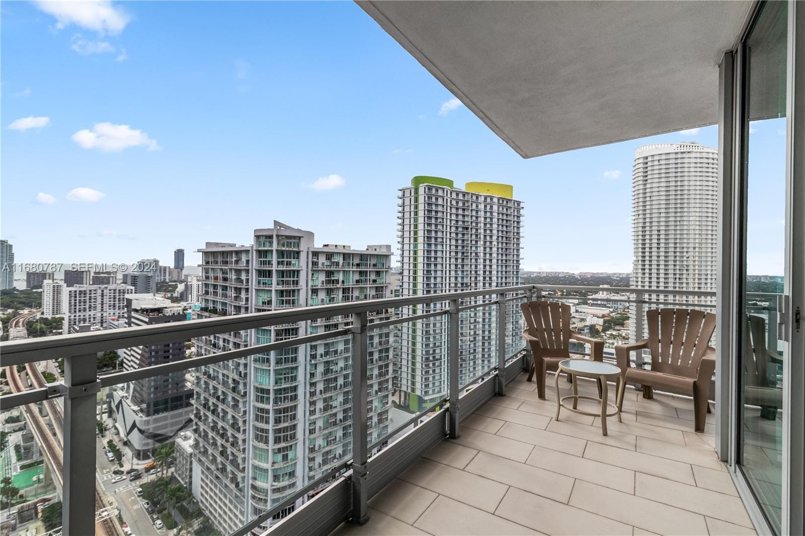 92 SW 3rd Street 3505, Miami, FL 33130 photo 25