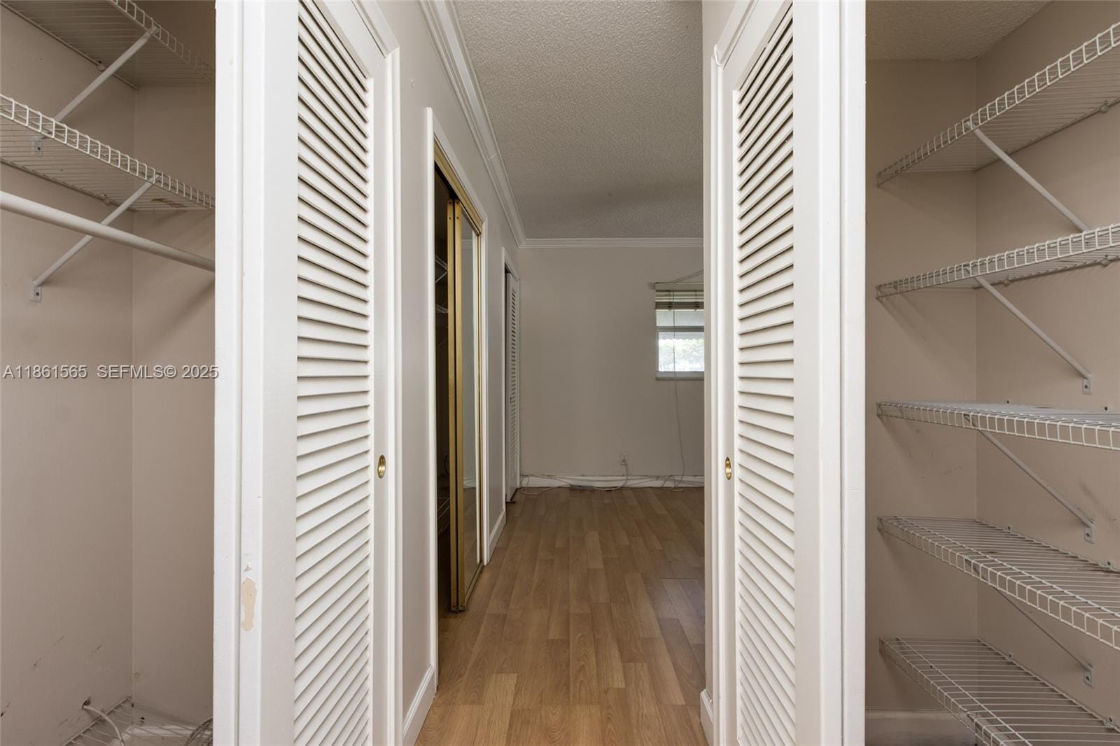 301 NE 14th Avenue 108, Hallandale Beach, FL 33009 photo 19