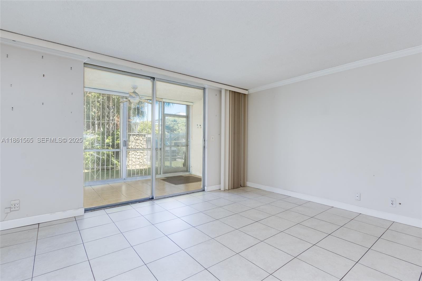 301 NE 14th Avenue 108, Hallandale Beach, FL 33009 photo 7