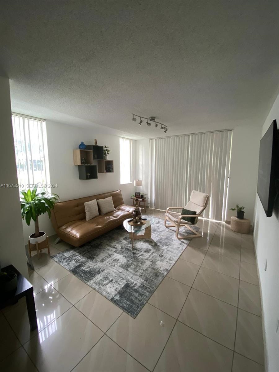4440 NW 107th Avenue 101-7 — photo 4