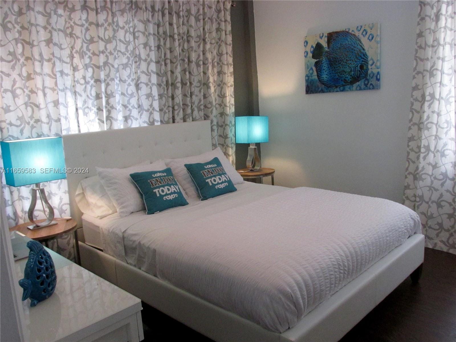 1 bedroom home for sale at 3030 Collins, Miami Beach, FL 33140 — $315,000