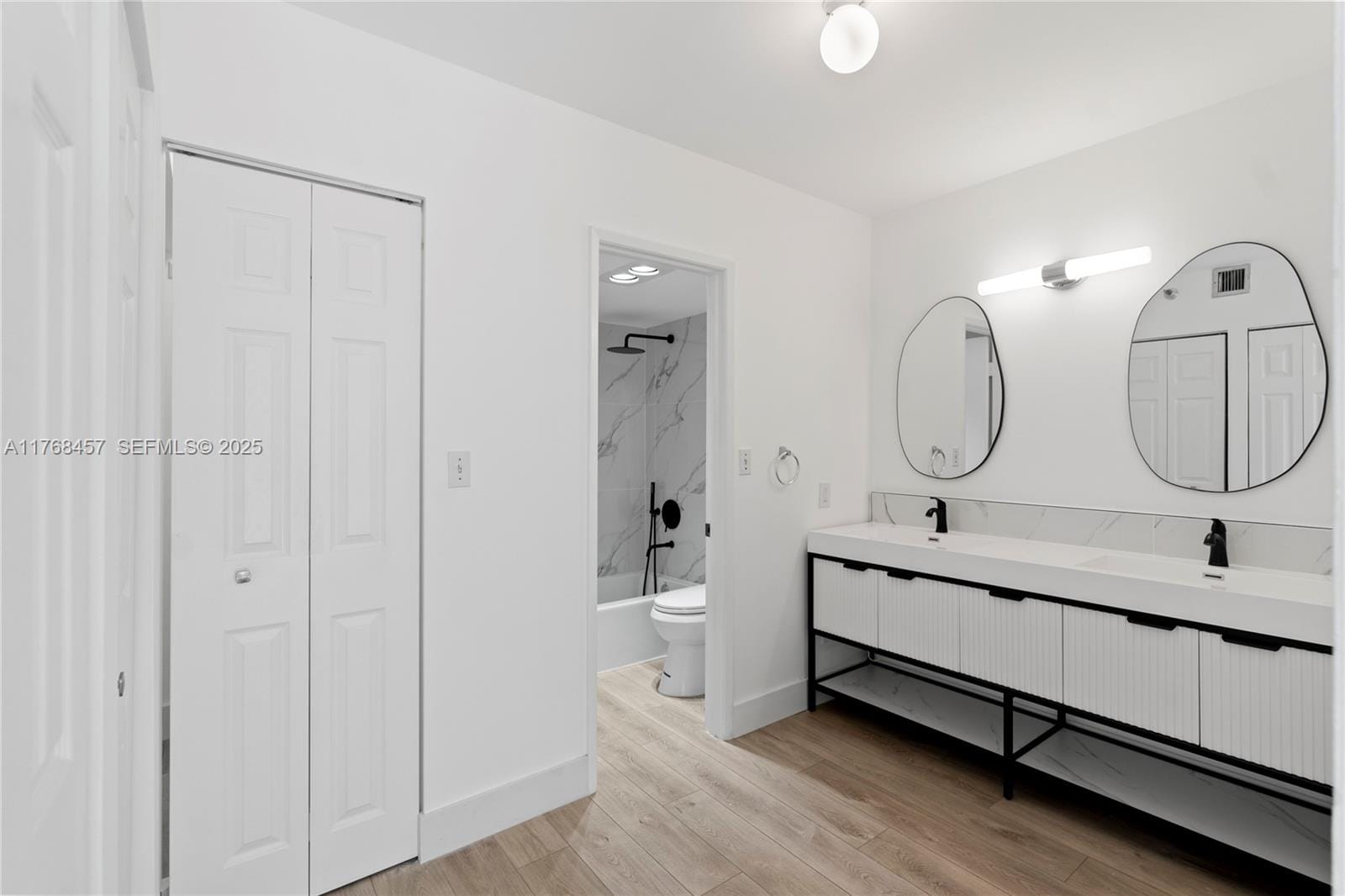 20505 E Country Club Drive 434 — photo 11